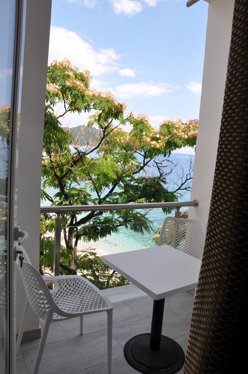 Guesthouse Riviera "Xh&M" Dhërmi Eksteriør bilde