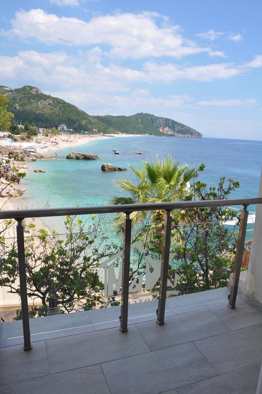 Guesthouse Riviera "Xh&M" Dhërmi Eksteriør bilde